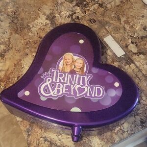 Trinity & Beyond Heart Jewerly Box W/ Action Figures + Gabby's Dollhouse Extras